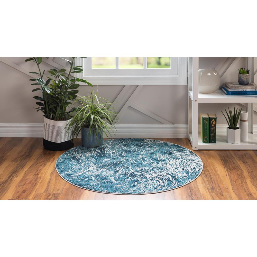 Unique Loom 7 Ft Round Rug in Blue (3154326). Picture 4