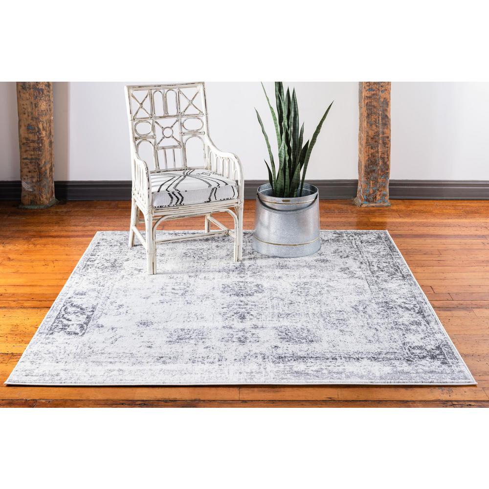 Unique Loom 5 Ft Square Rug in Gray (3151817). Picture 4