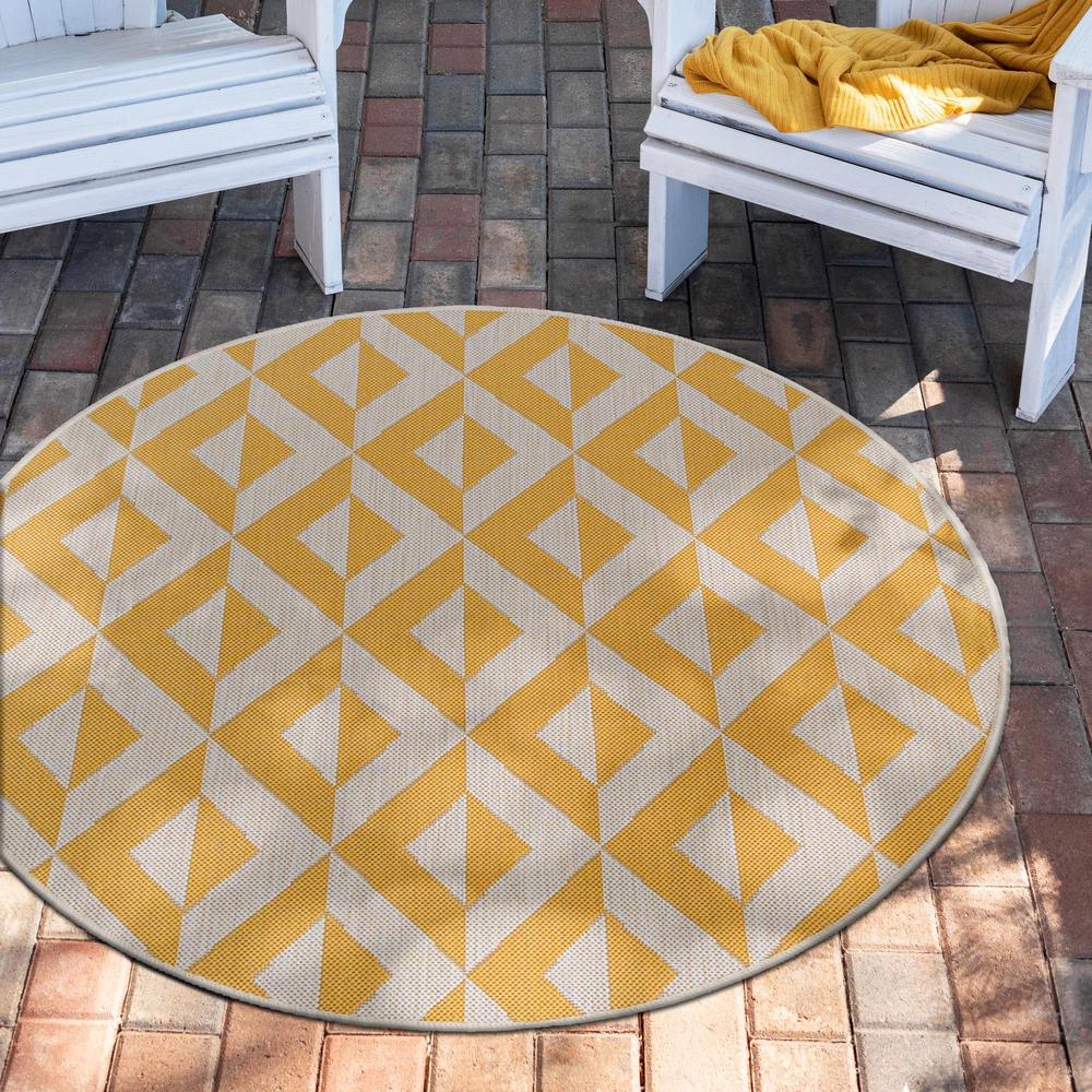 Jill Zarin Outdoor Napa Area Rug 6' 7" x 6' 7", Round Yellow. Picture 2