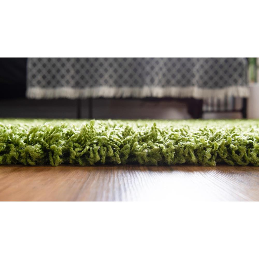 Unique Loom 5x8 Oval Rug in Grass Green (3151416). Picture 5