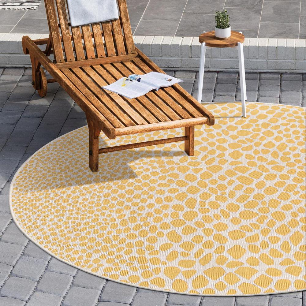 Jill Zarin Outdoor Cape Town Area Rug 10' 8" x 10' 8", Round Yellow Ivory. Picture 2