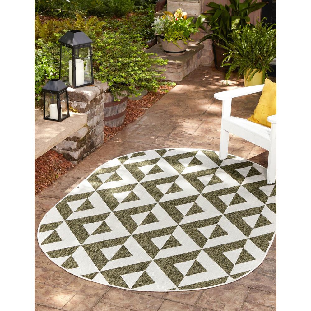 Jill Zarin Outdoor Napa Area Rug 5' 3" x 8' 0", Oval Green. Picture 2