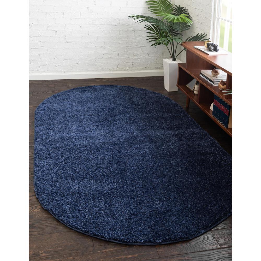 Unique Loom 5x8 Oval Rug in Navy Blue (3152912). Picture 2