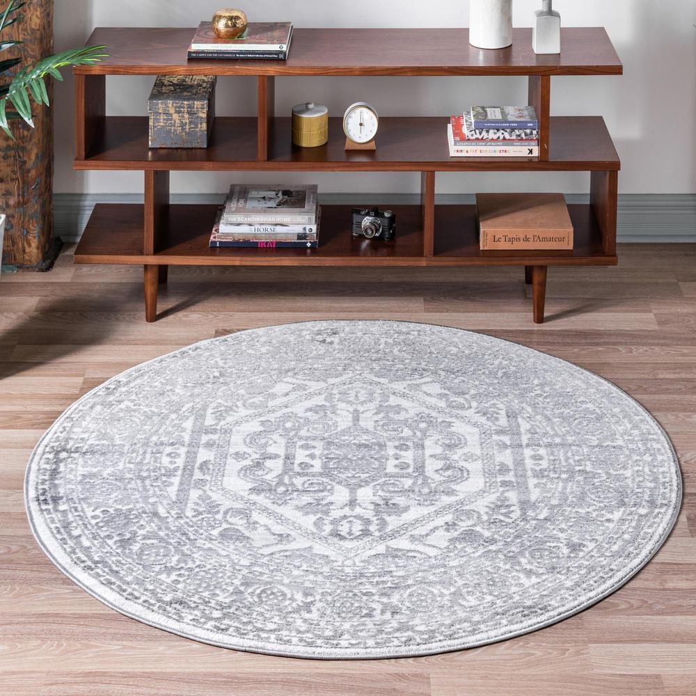 Unique Loom 5 Ft Round Rug in Ivory (3150669). Picture 2
