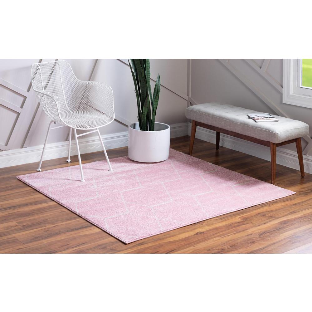 Unique Loom 4 Ft Square Rug in Light Pink (3151611). Picture 3
