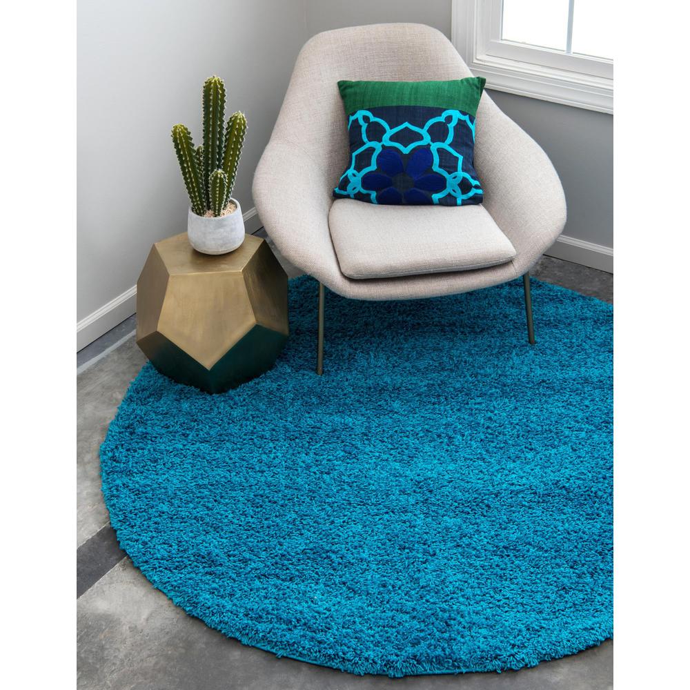 Unique Loom 4 Ft Round Rug in Turquoise (3151399). Picture 2