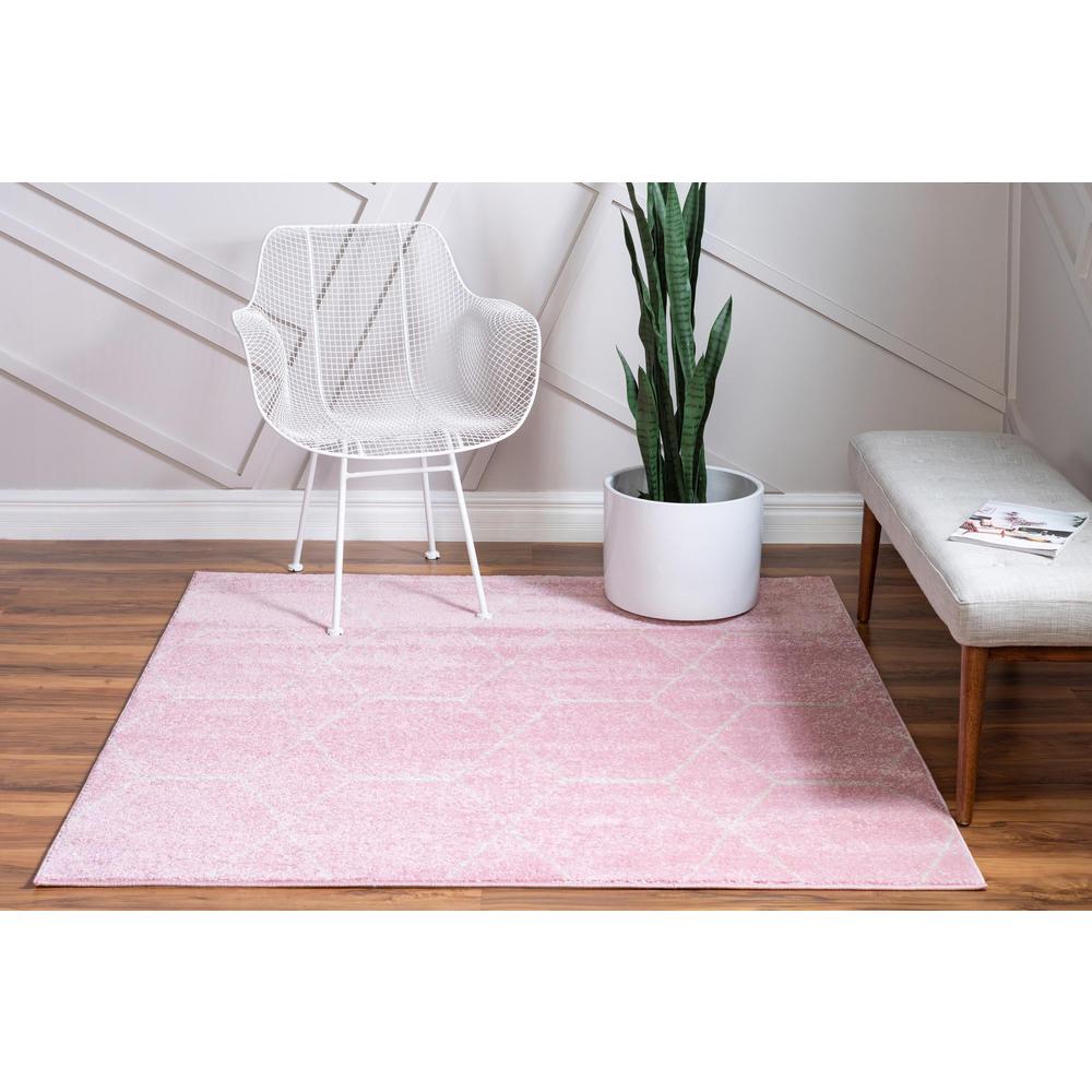 Unique Loom 4 Ft Square Rug in Light Pink (3151611). Picture 4