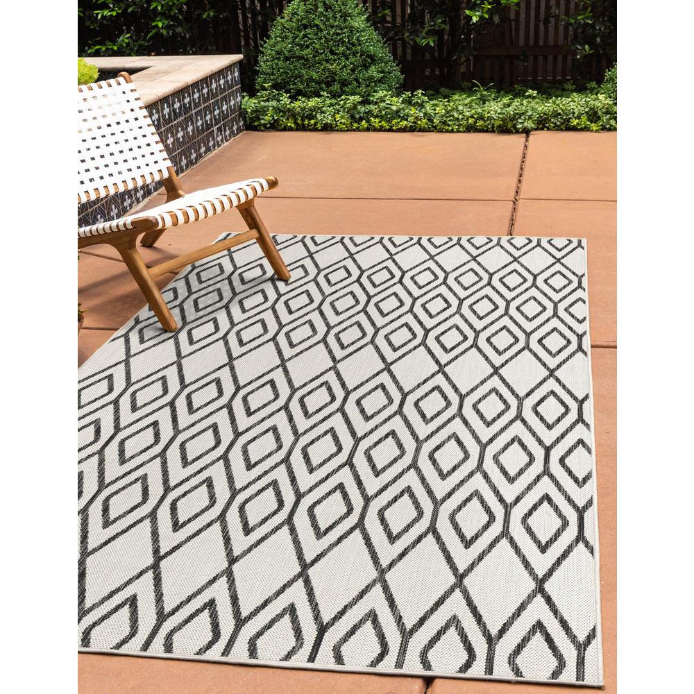 Jill Zarin Outdoor Turks and Caicos Area Rug 7' 0" x 10' 0", Rectangular Ivory. Picture 2