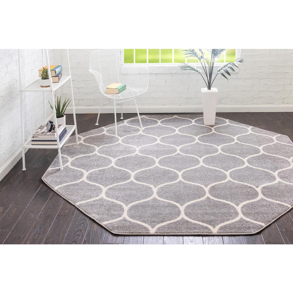 Unique Loom 8 Ft Octagon Rug in Light Gray (3151575). Picture 3