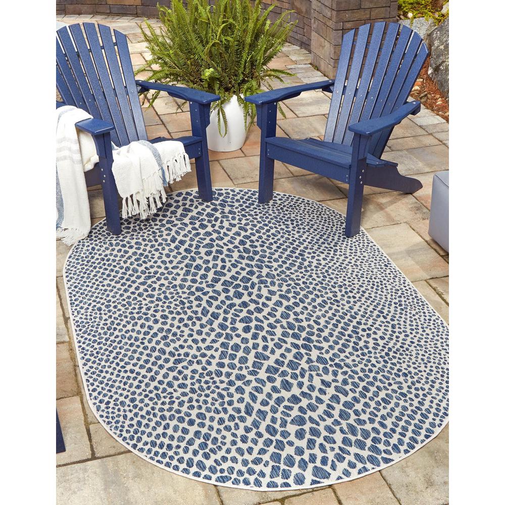 Jill Zarin Outdoor Cape Town Area Rug 5' 3" x 8' 0", Oval Blue. Picture 2
