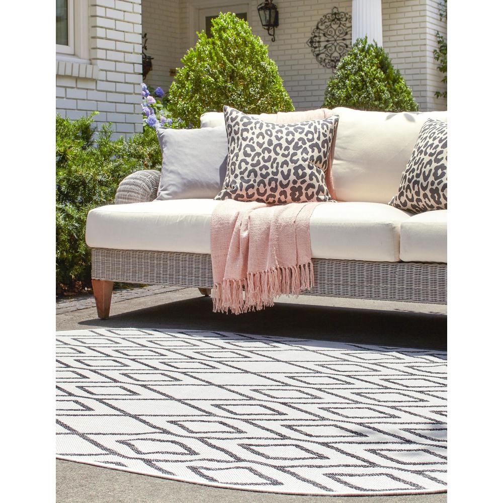 Jill Zarin Outdoor Turks and Caicos Area Rug 5' 3" x 8' 0", Oval Ivory. Picture 3