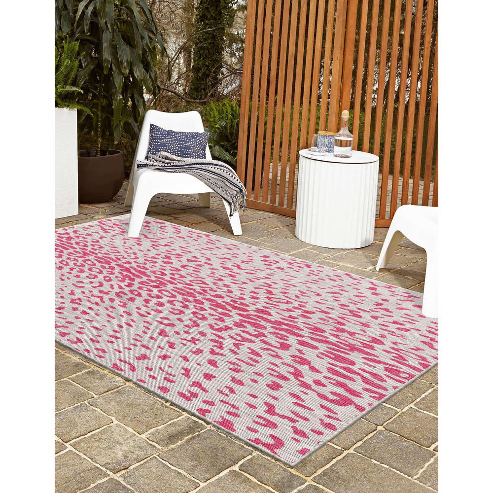 Outdoor Safari Collection, Area Rug, Pink Gray, 5' 3" x 8' 0", Rectangular. Picture 3
