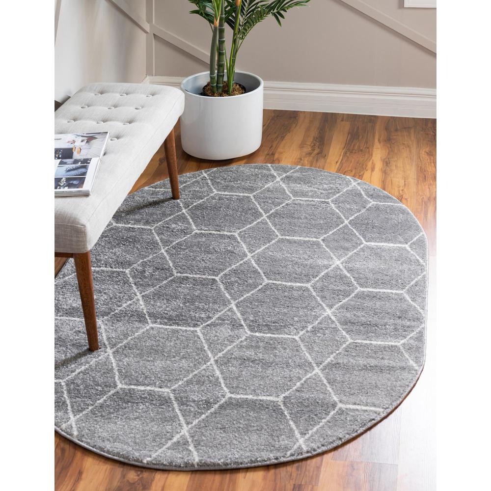 Unique Loom 4x6 Oval Rug in Light Gray (3151520). Picture 2