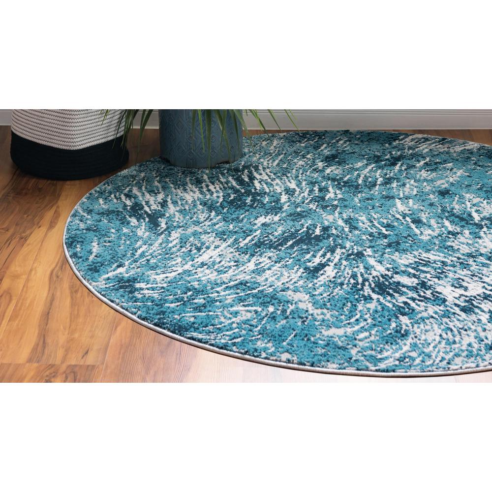 Unique Loom 7 Ft Round Rug in Blue (3154326). Picture 3