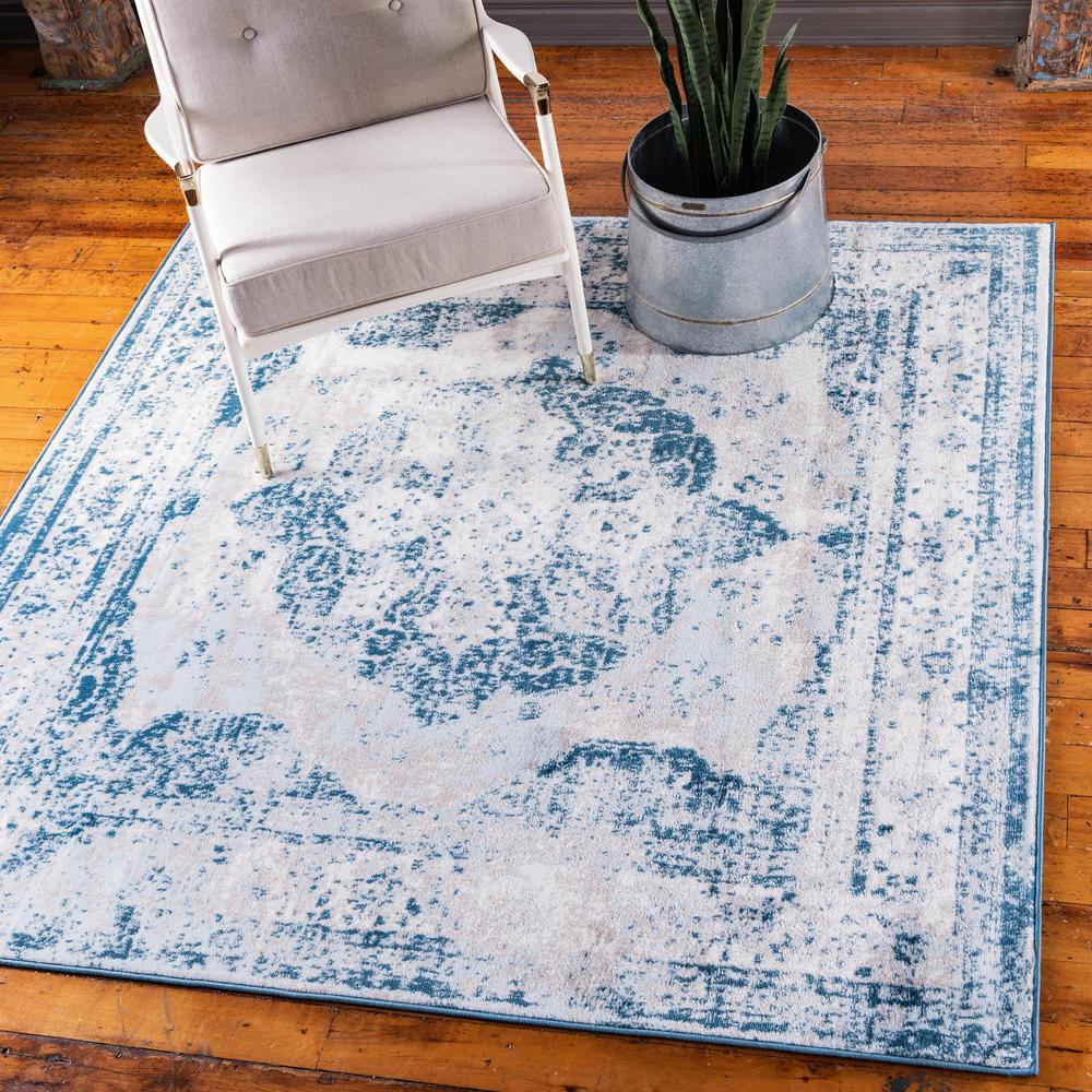 Unique Loom 5 Ft Square Rug in Blue (3151845). Picture 2