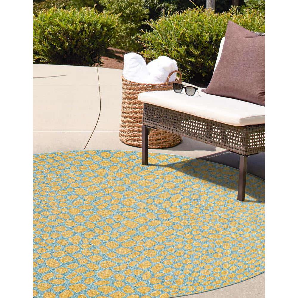 Jill Zarin Outdoor Cape Town Area Rug 3' 3" x 3' 3", Round Yellow and Aqua. Picture 3