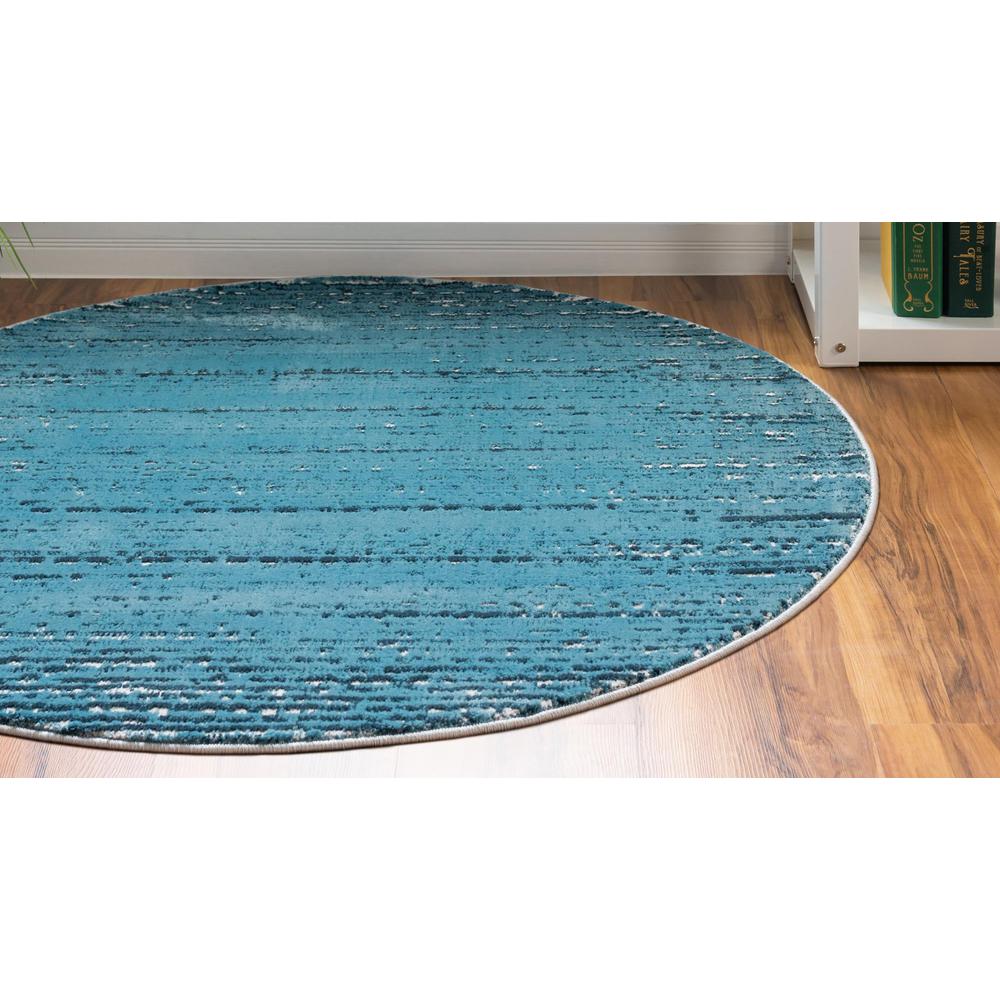 Unique Loom 7 Ft Round Rug in Blue (3154248). Picture 3