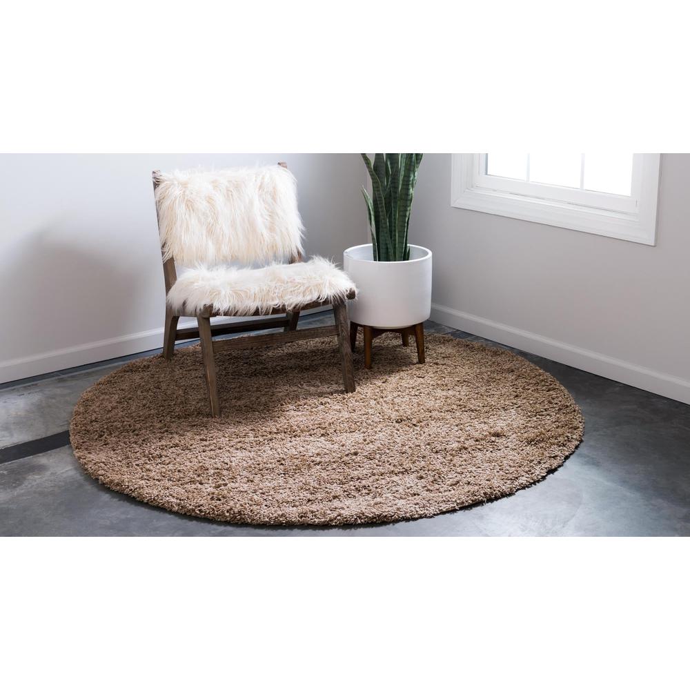 Unique Loom 4 Ft Round Rug in Cocoa (3151422). Picture 3