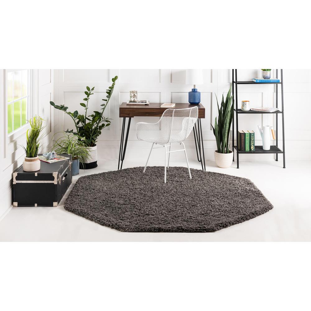 Unique Loom 6 Ft Octagon Rug in Graphite Gray (3151306). Picture 4