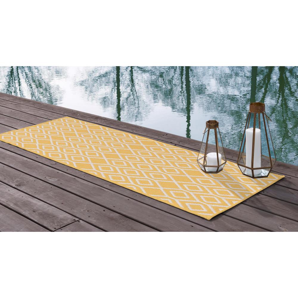 Jill Zarin Outdoor Turks and Caicos Area Rug 2' 0" x 8' 0", Runner Yellow Ivory. Picture 3