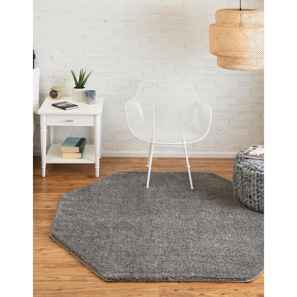 Unique Loom 8 Ft Octagon Rug in Gray (3152899). Picture 2