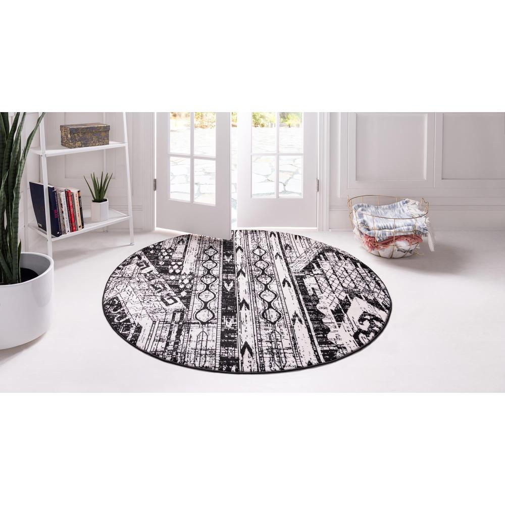 Unique Loom 5 Ft Round Rug in White (3152036). Picture 4