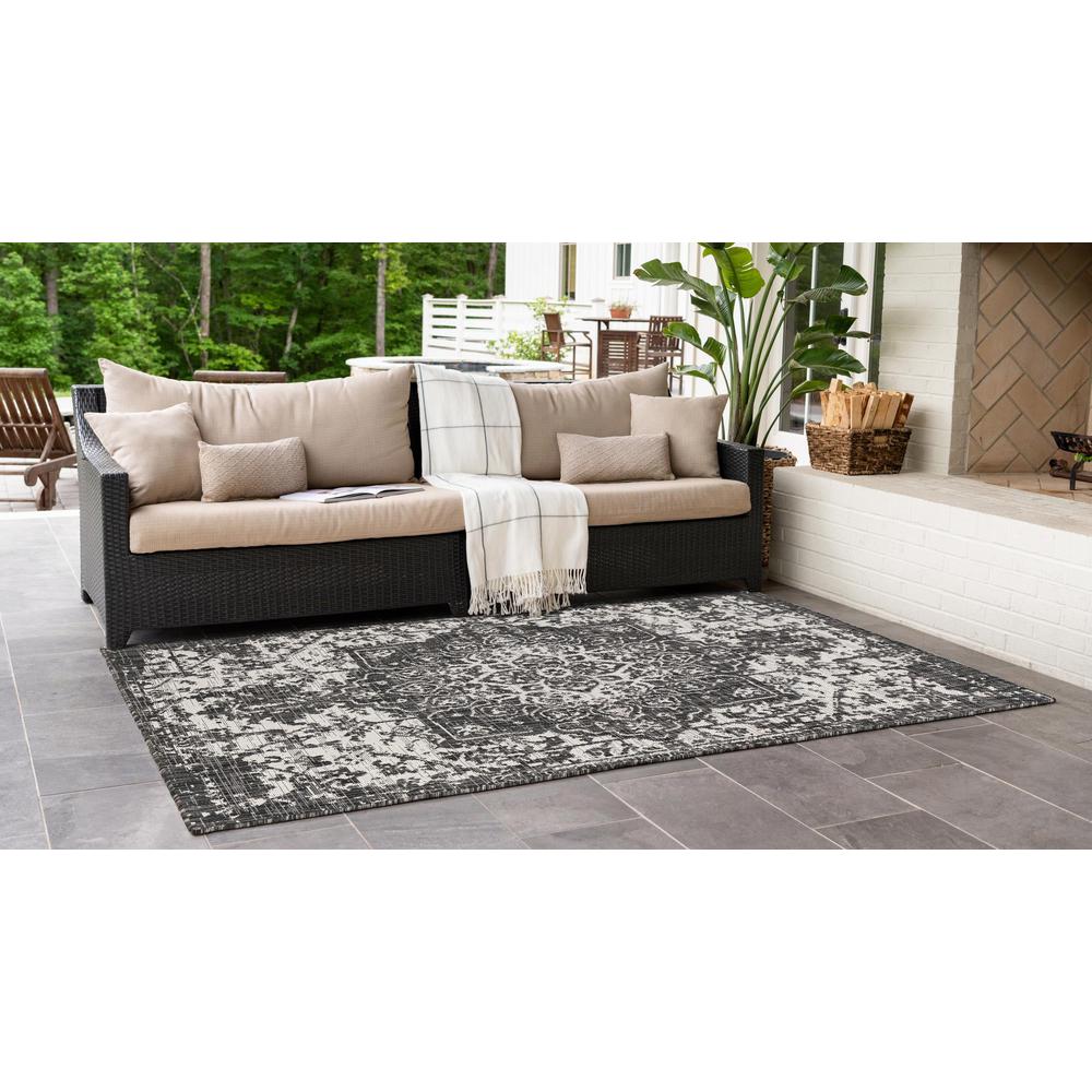 Jill Zarin Outdoor Collection, Area Rug, Charcoal Gray, 3' 3" x 5' 3", Rectangular. Picture 3