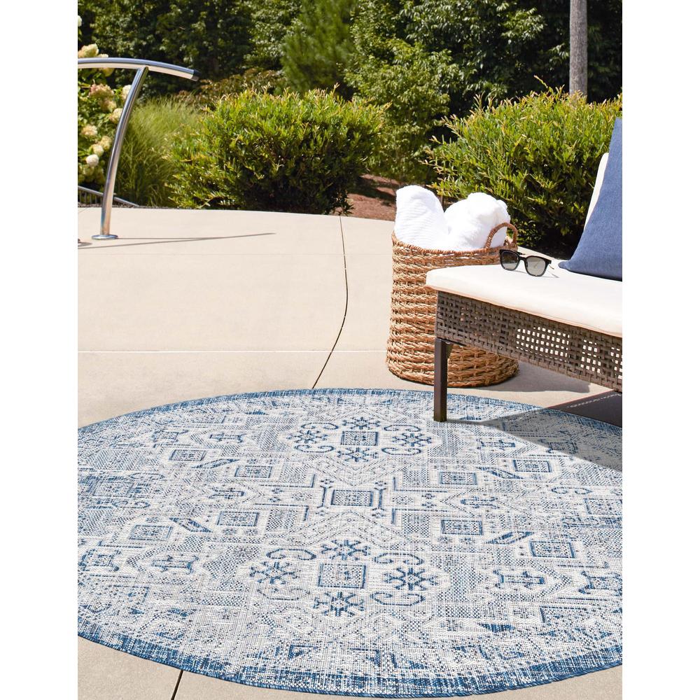 Outdoor Aztec Collection, Area Rug, Blue, 4' 0" x 4' 0", Round. Picture 3