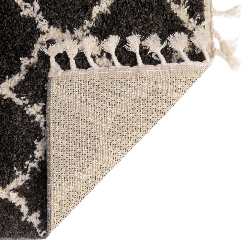 Hygge Shag Collection, Area Rug, Black and White, 4' 0" x 6' 0", Rectangular. Picture 7