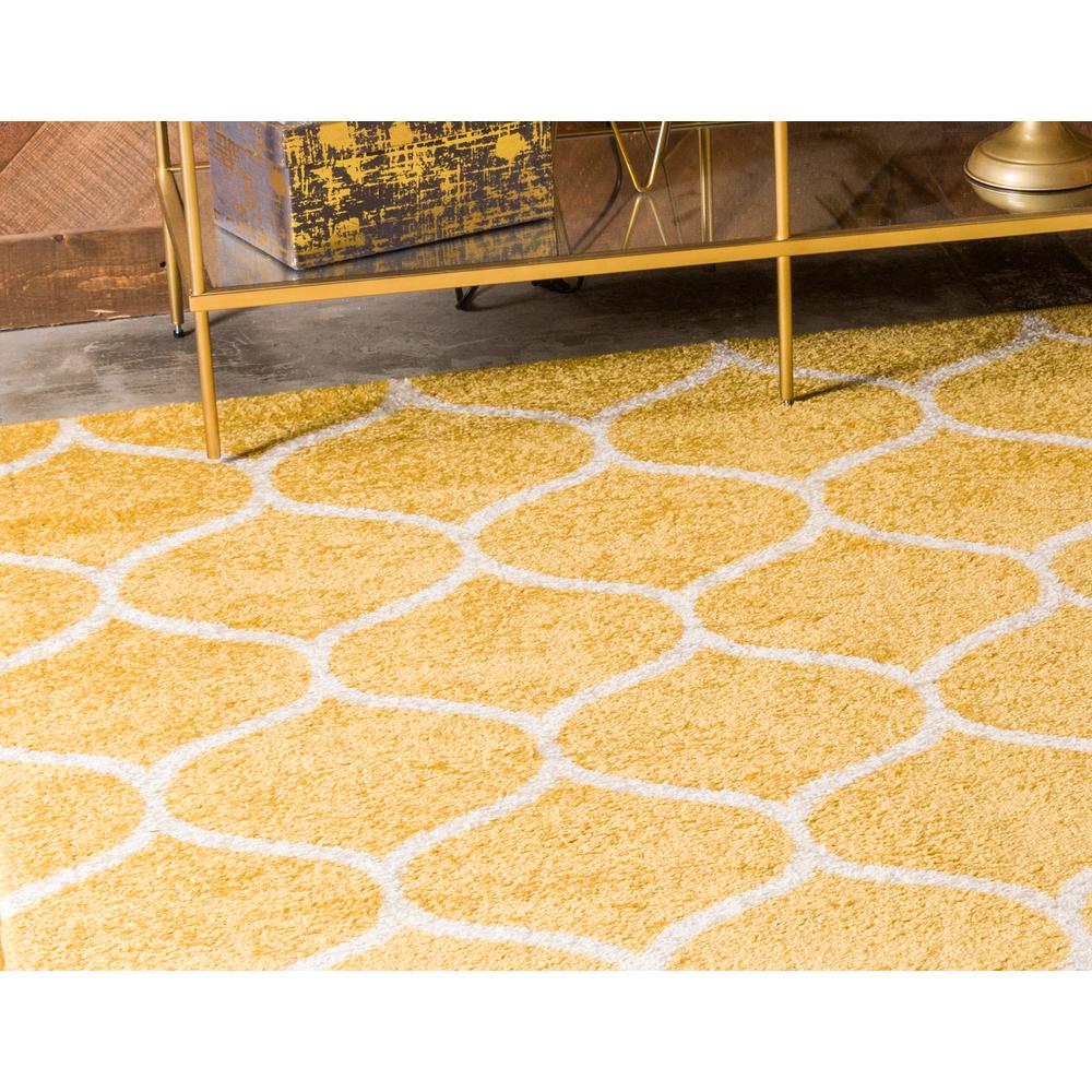 Rounded Trellis Frieze Rug, Yellow (6' 0 x 9' 0). Picture 3