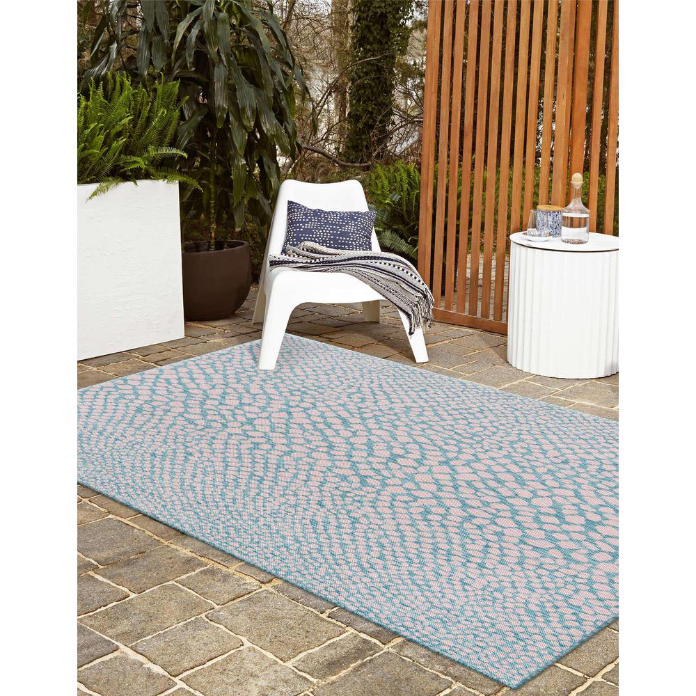 Jill Zarin Outdoor Cape Town Area Rug 4' 0" x 6' 0", Rectangular Pink and Aqua. Picture 3