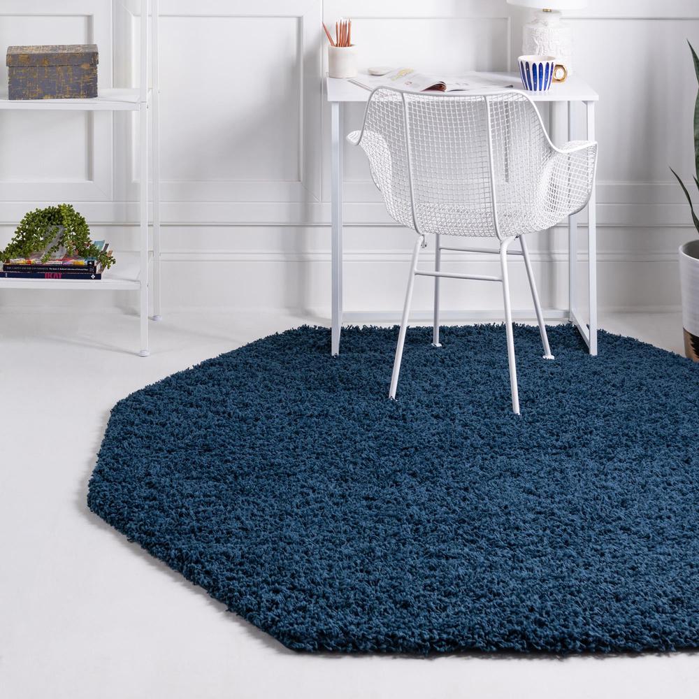 Unique Loom 8 Ft Octagon Rug in Navy Blue (3151320). Picture 2
