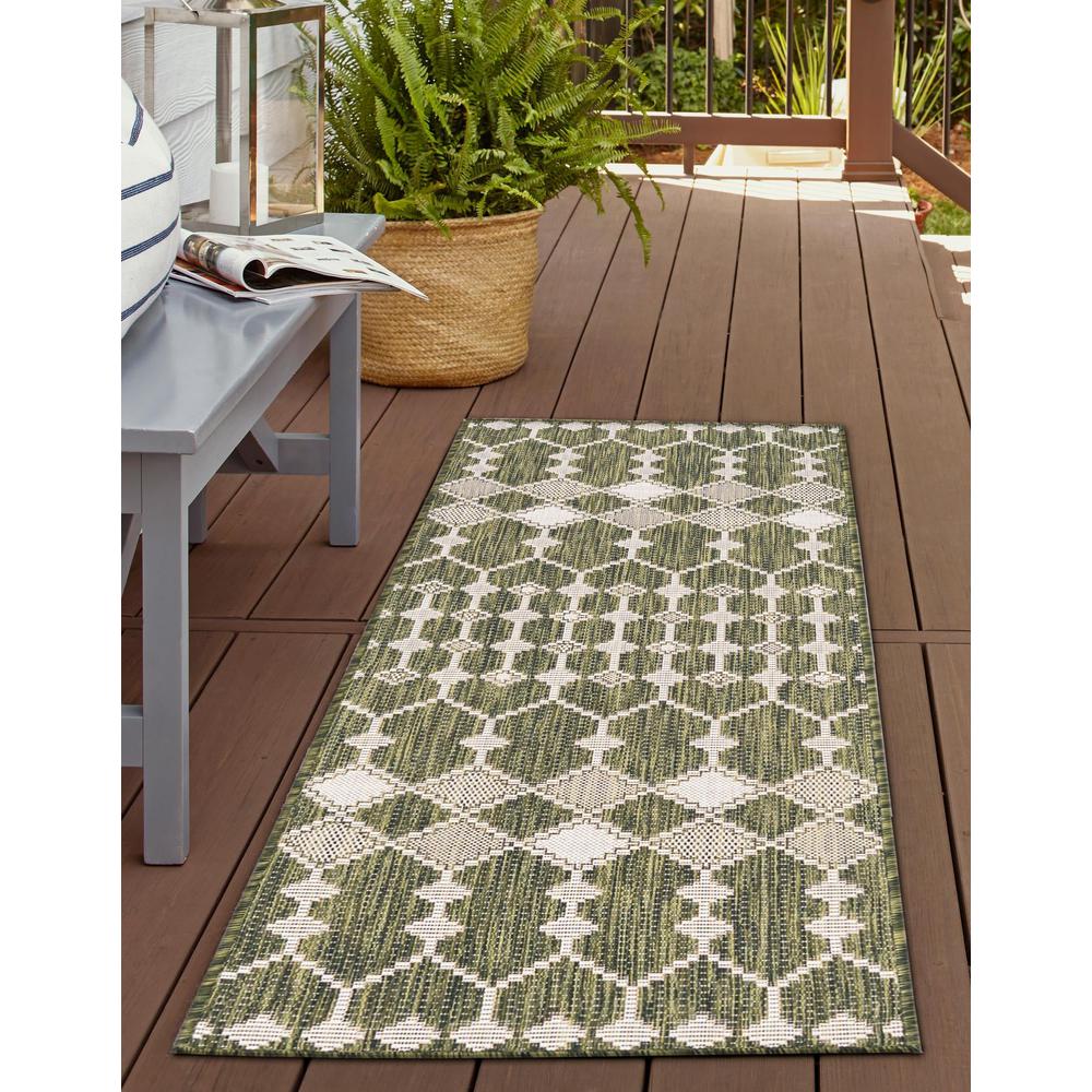 Outdoor Trellis Collection, Area Rug, Green, 2' 0" x 6' 0", Runner. Picture 3