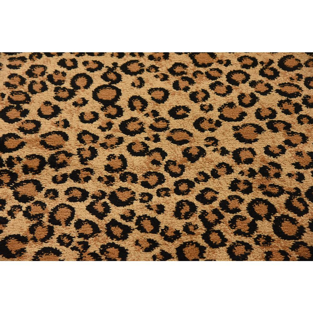 Leopard Wildlife Rug, Light Brown (2' 7 x 10' 0). Picture 5