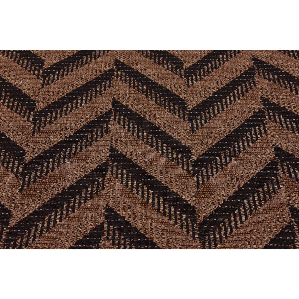 Outdoor Chevron Rug, Brown (6' 0 x 6' 0). Picture 5