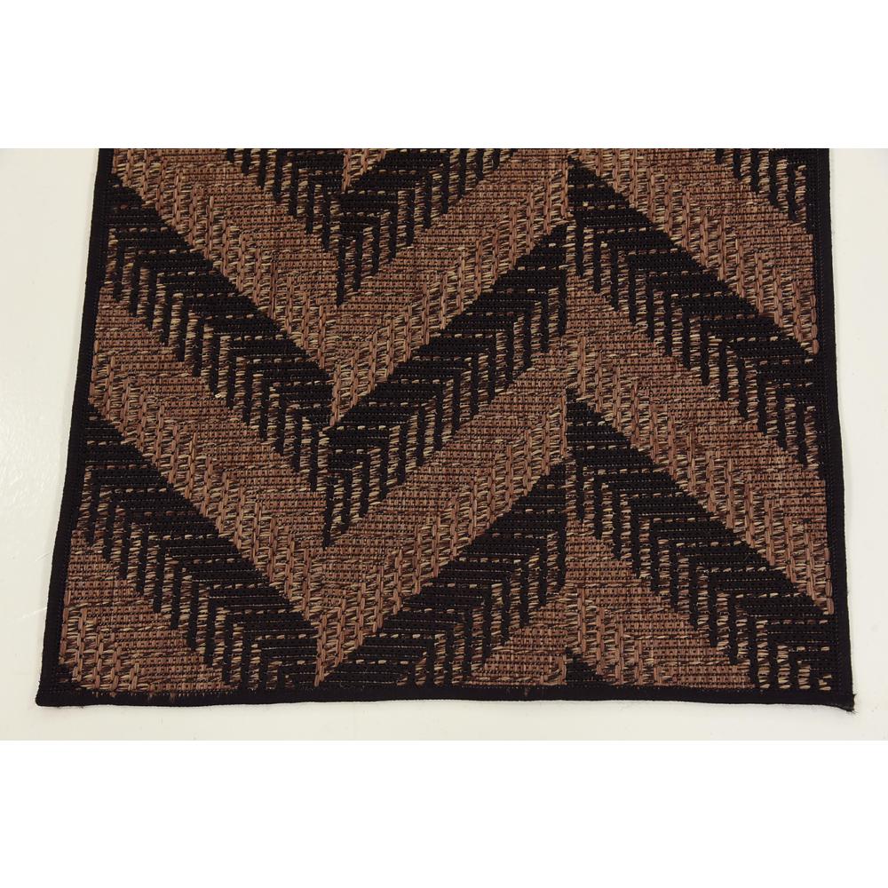 Outdoor Chevron Rug, Brown (2' 2 x 6' 0). Picture 6