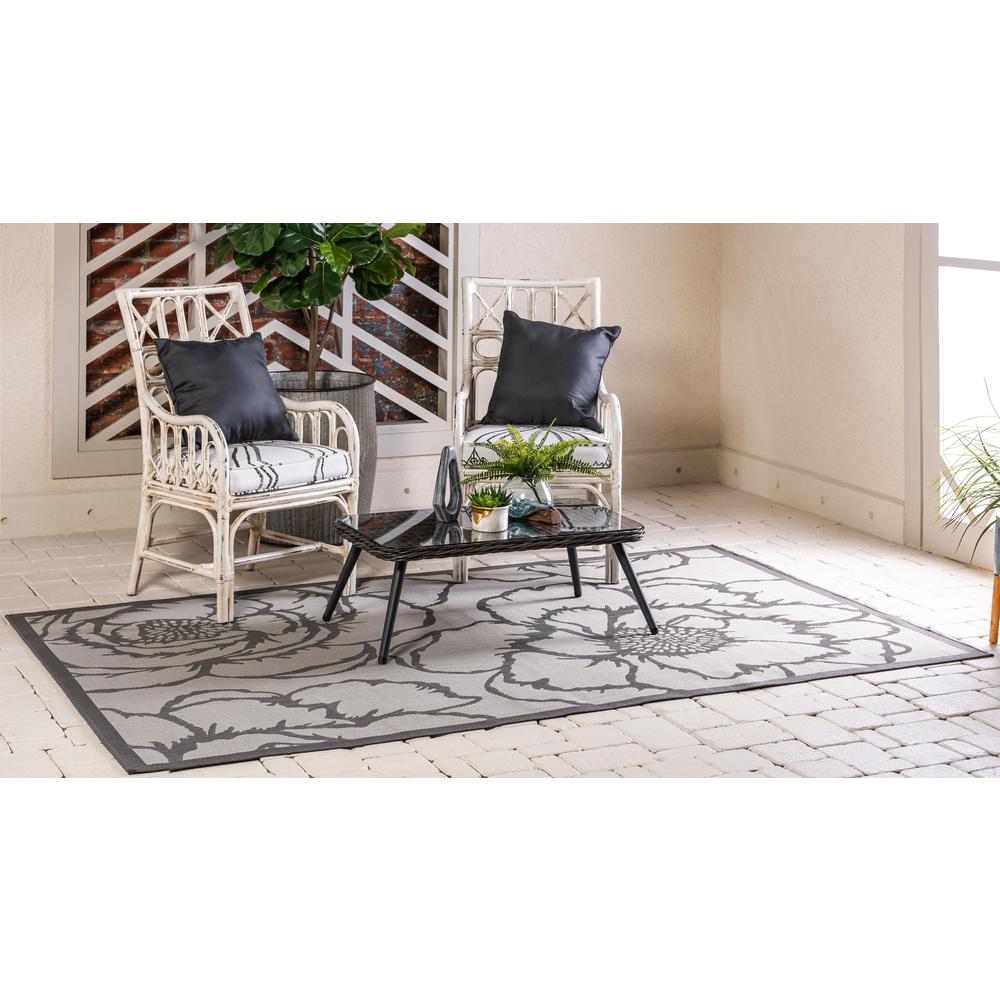 Outdoor Rose Rug, Gray (7' 0 x 10' 0). Picture 3