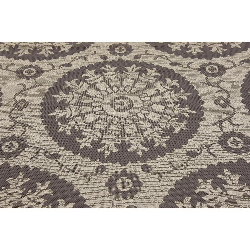 Outdoor Medallion Rug, Gray (6' 0 x 6' 0). Picture 5