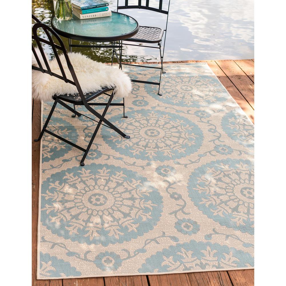 Outdoor Medallion Rug, Light Blue (5' 3 x 8' 0). Picture 2