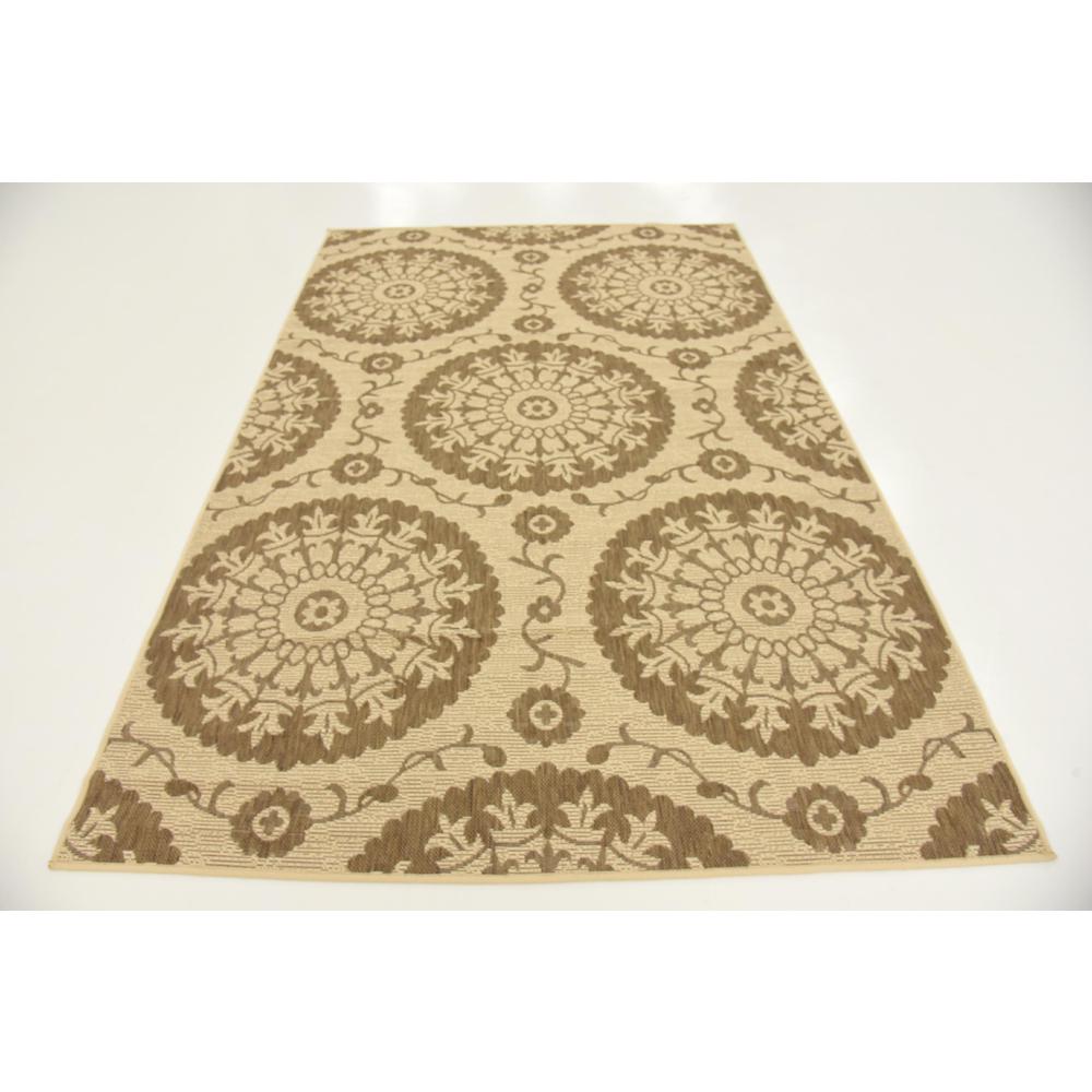 Outdoor Medallion Rug, Brown (5' 3 x 8' 0). Picture 5
