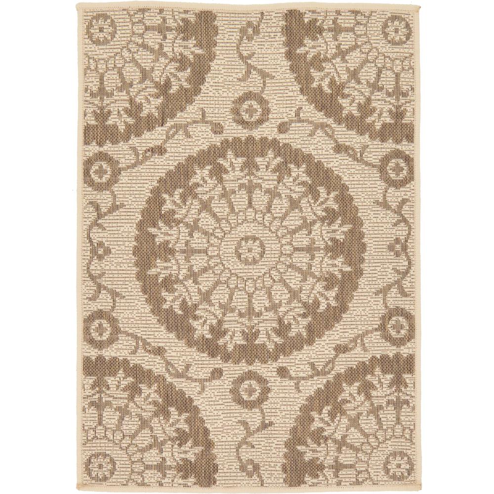 Unique Loom Outdoor Medallion Rug. The main picture.