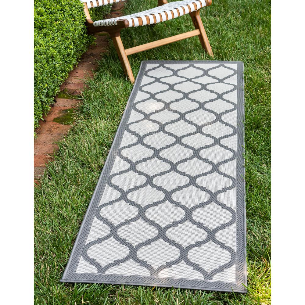 Outdoor Moroccan Rug, Gray (2' 2 x 6' 0). Picture 2