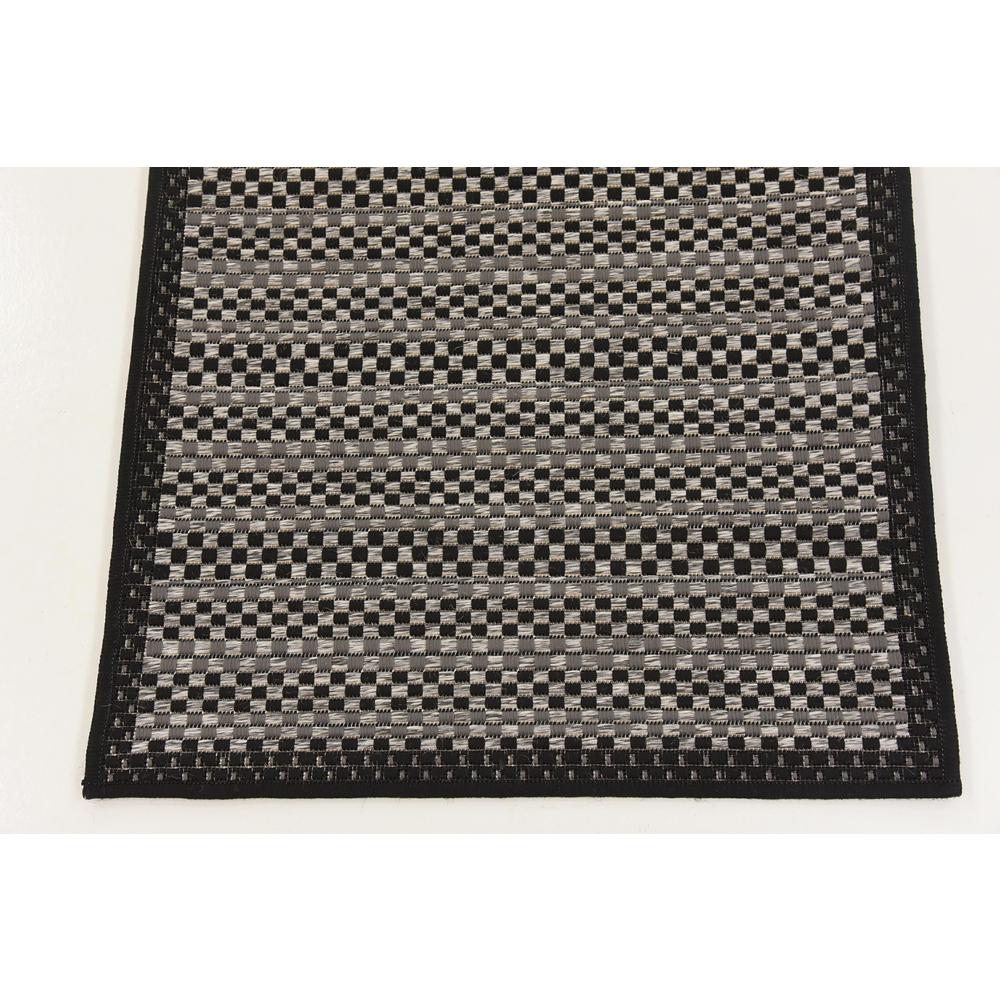 Outdoor Checkered Rug, Gray (2' 2 x 6' 0). Picture 5