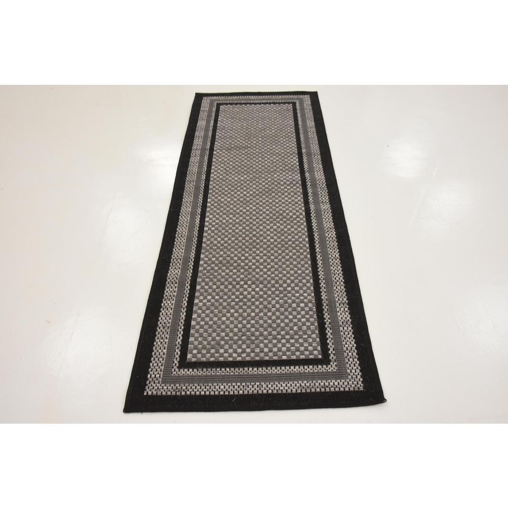 Outdoor Multi Border Rug, Gray (2' 2 x 6' 0). Picture 4