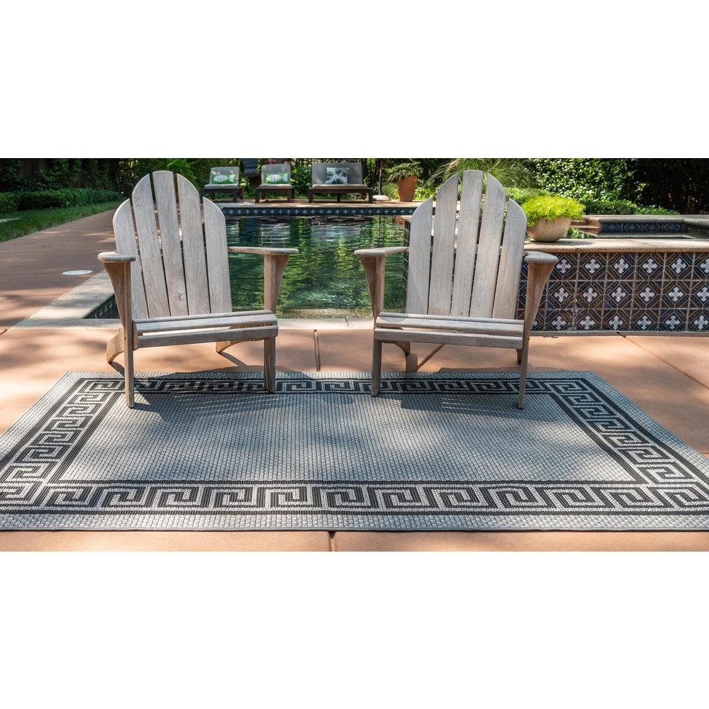 Outdoor Greek Key Rug, Gray (7' 0 x 10' 0). Picture 4