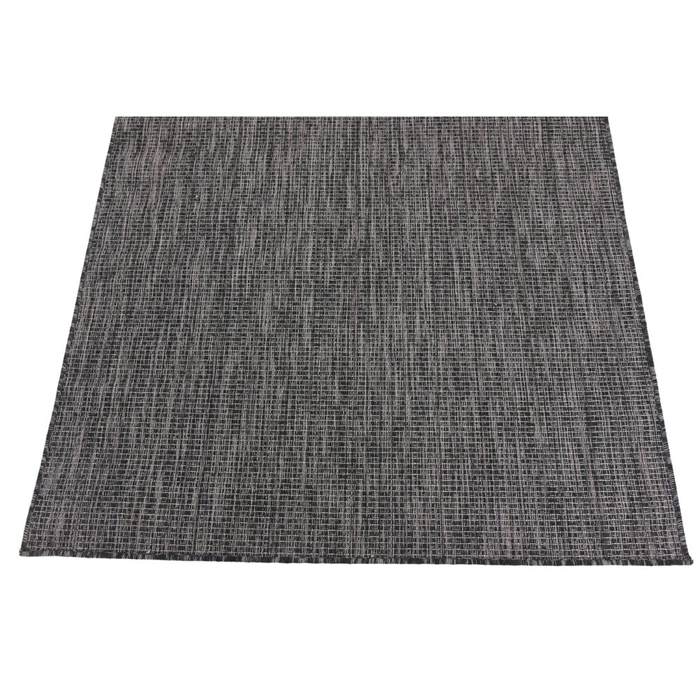 Outdoor Solid Rug, Black (4' 0 x 6' 0). Picture 6