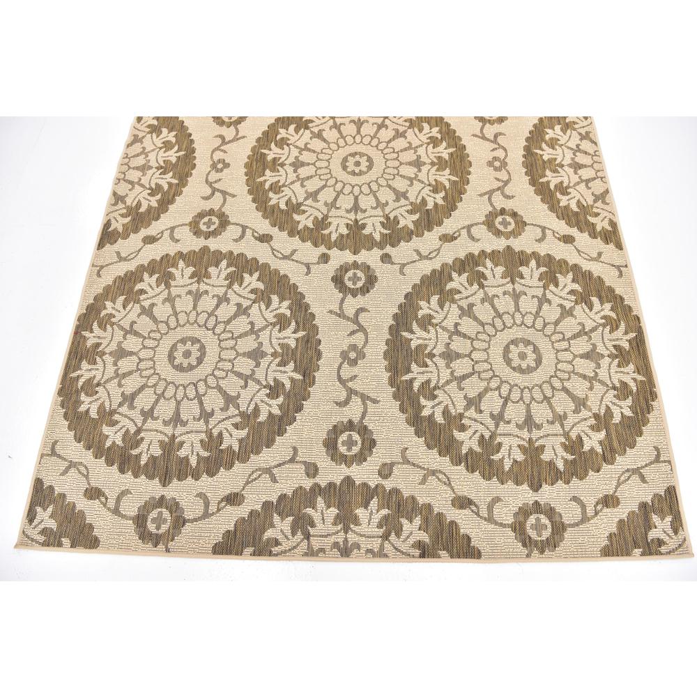 Outdoor Medallion Rug, Brown (6' 0 x 9' 0). Picture 6