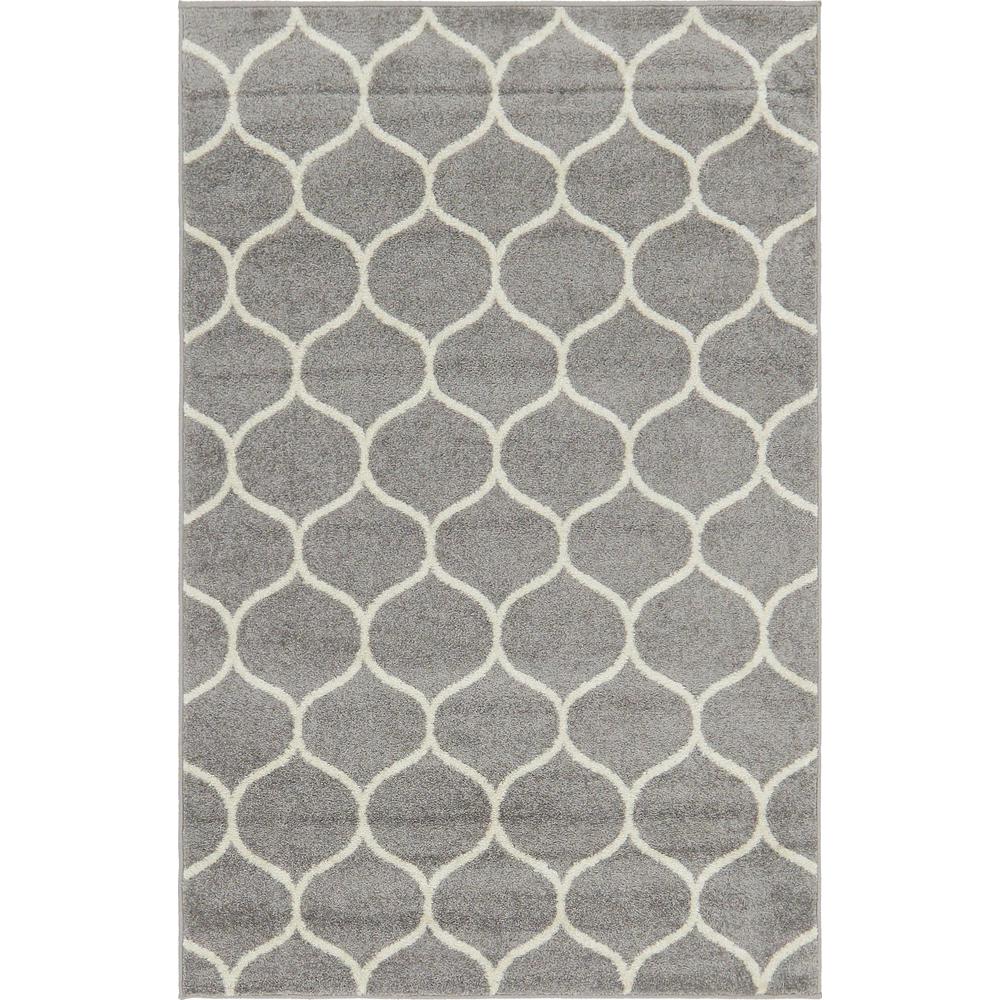 Rounded Trellis Frieze Rug, Light Gray (4' 0 x 6' 0). Picture 1