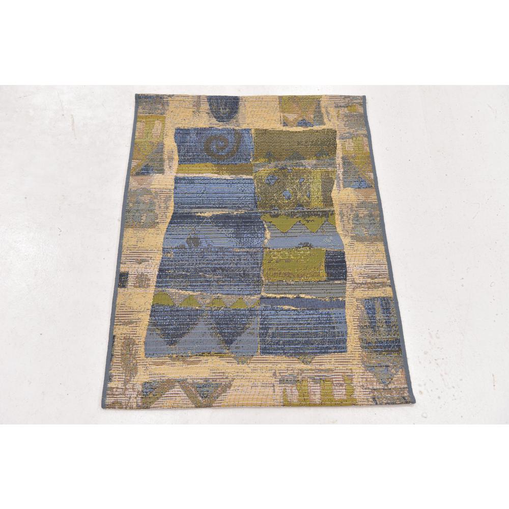 Outdoor Glyph Rug, Blue (2' 2 x 3' 0). Picture 5