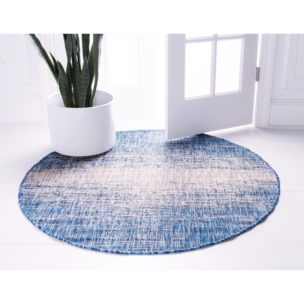 Outdoor Ombre Rug, Blue (4' 0 x 4' 0). Picture 3